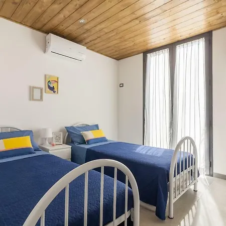 Вилла Luxury Summer House *